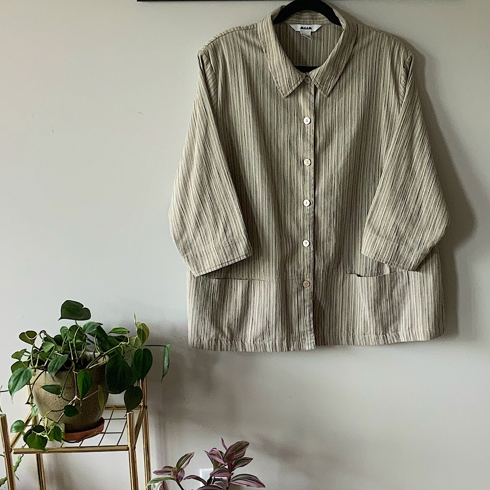 Linen Button Up Top